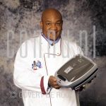30-09-2002 George Foreman at studio in Amsterdam.

[keywords]Posed, Half Length, Eyecontact, Smiling[/keywords]